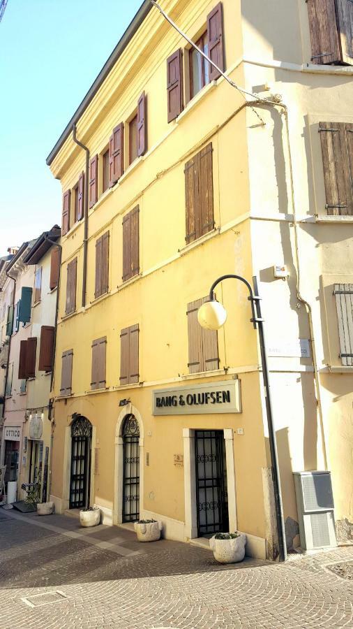 Ivana Sweet House Desenzano del Garda Bagian luar foto