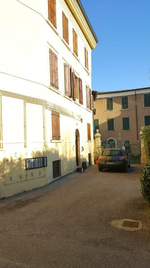 Ivana Sweet House Desenzano del Garda Bagian luar foto